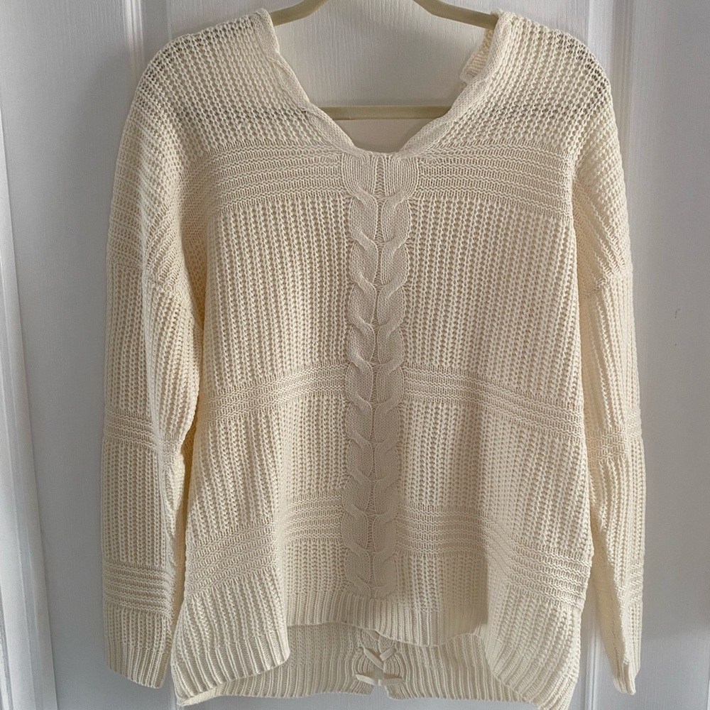 Full circle threads sweater with back detail